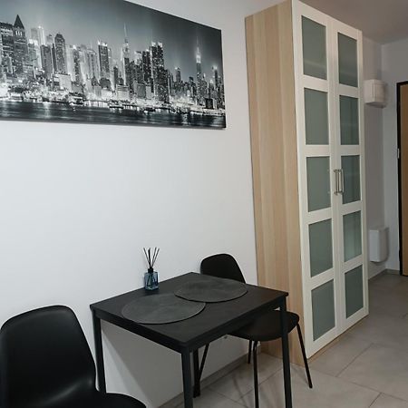 Apartamenty Wiktoryn 6A Varşova Dış mekan fotoğraf