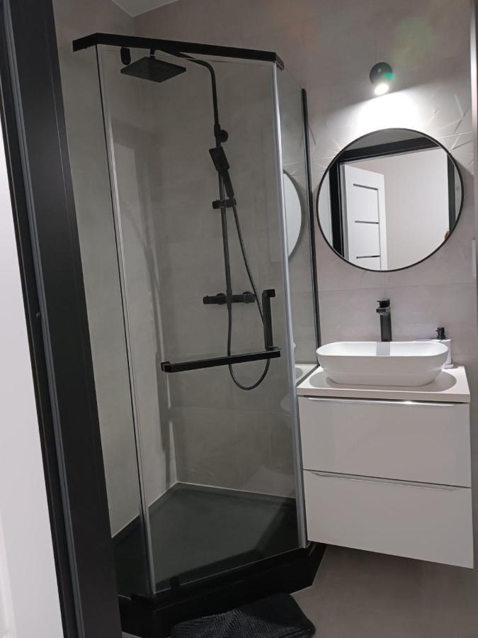 Apartamenty Wiktoryn 6A Varşova Dış mekan fotoğraf