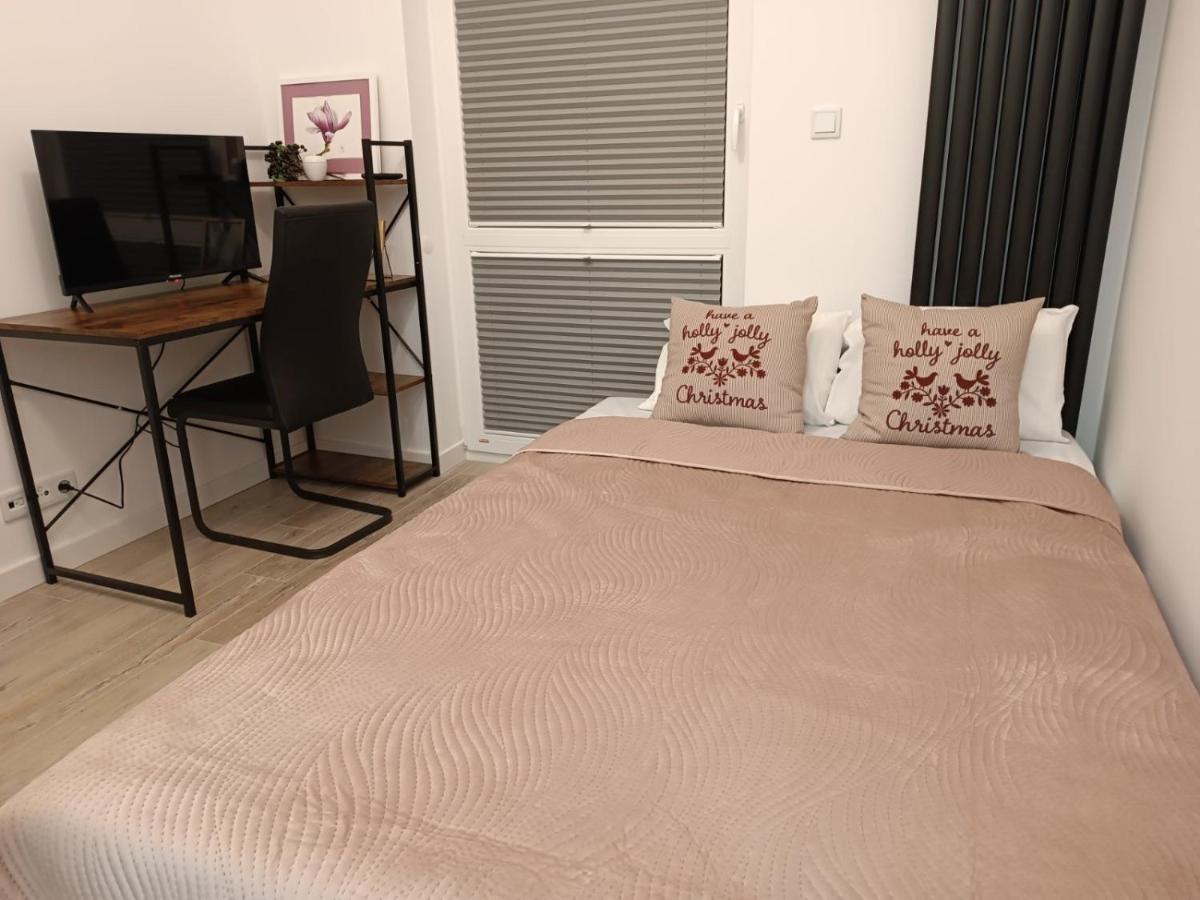 Apartamenty Wiktoryn 6A Varşova Dış mekan fotoğraf